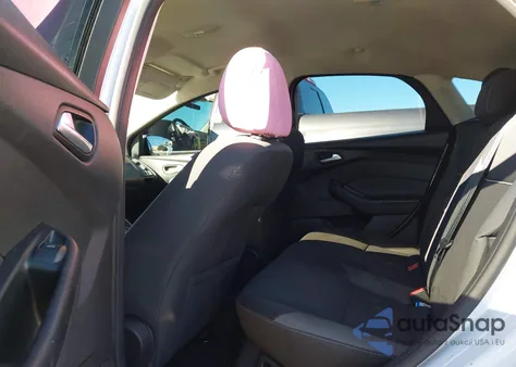 2014 Ford Focus Se из США, поврежденный, VIN 1FADP3K20EL337051